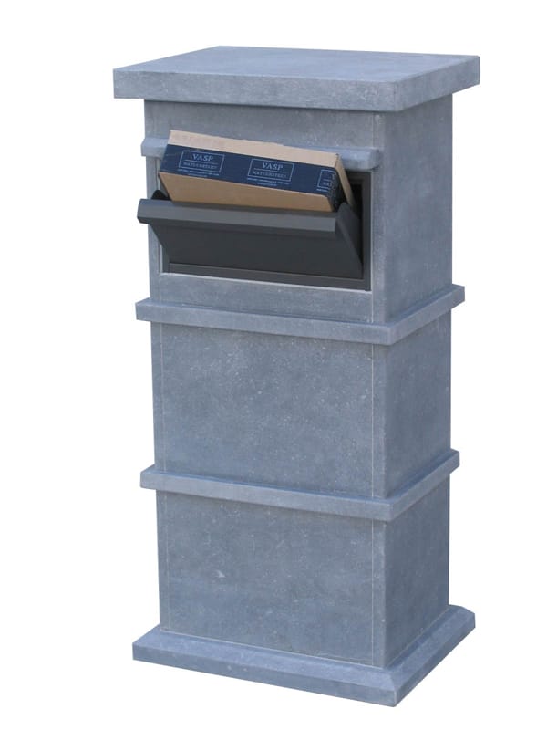 Natuursteen brievenbus